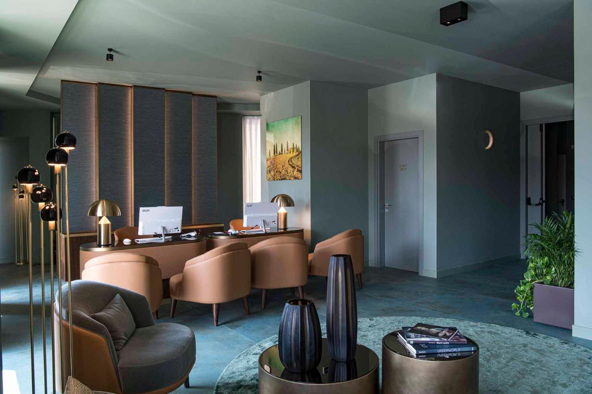 Columbus Urban Resort Флоренция Екстериор снимка Office of the Mayor of the City of Rotterdam